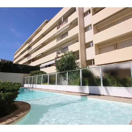 Апартаменти Seaside One In Salis *