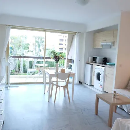 Апартаменти Seaside One In Salis