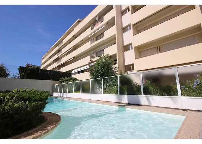 Апартаменты Seaside One In Salis *