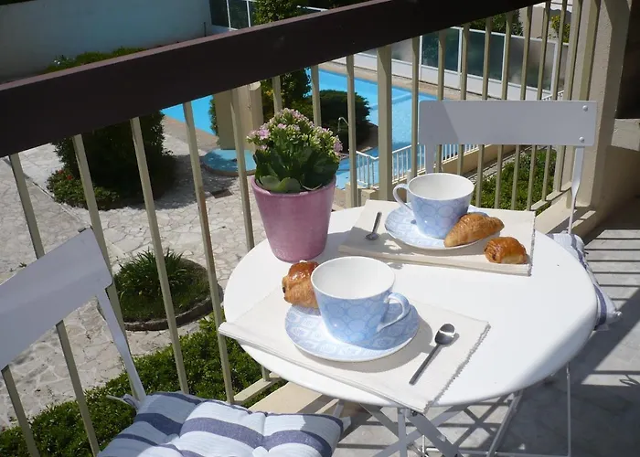 Апартаменты Seaside One In Salis *