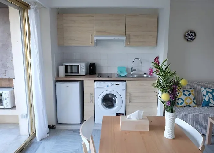 Seaside One In Salis * Антиб